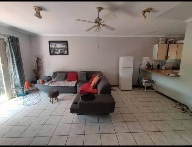 2 BEDROOM COMPLEX FOR SALE IN AMBERFIELD